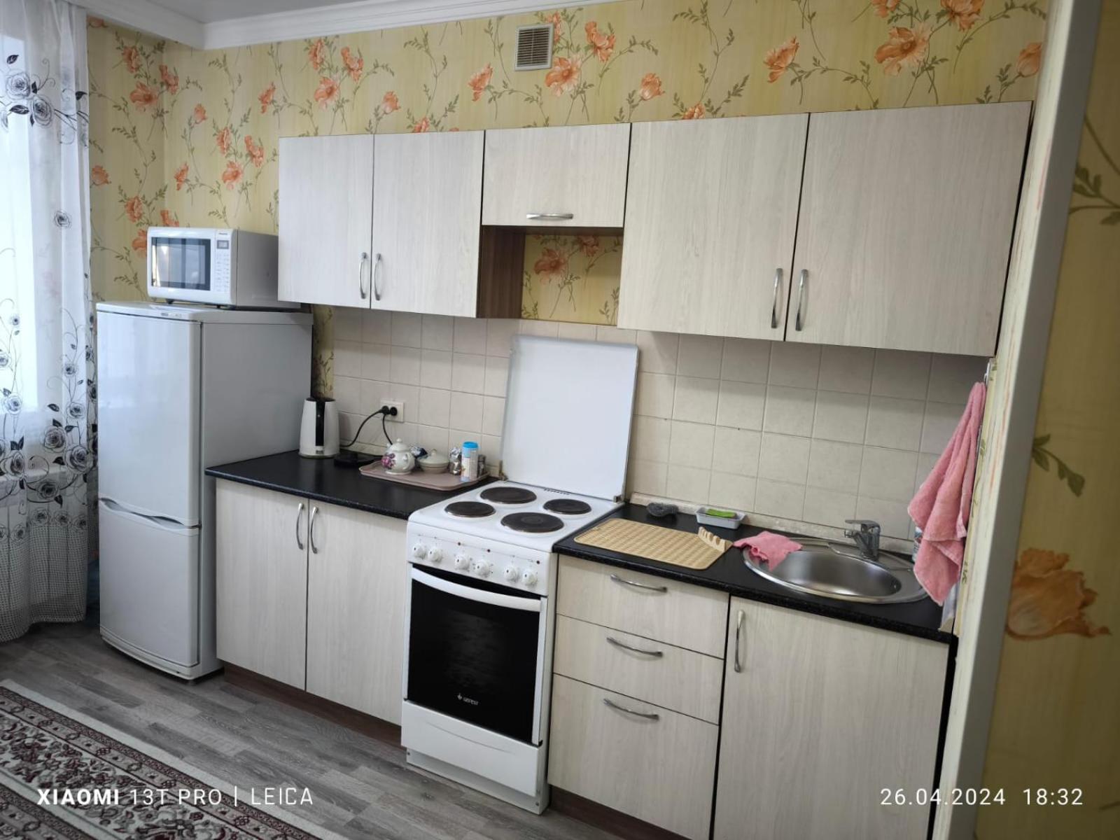 Уютная Квартира Комфорт Класса74 Astana Exteriör bild